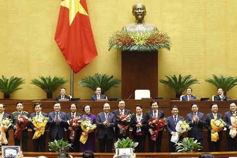 Aprueba Parlamento designación de 12 ministros y titulares de sectores de Vietnam 