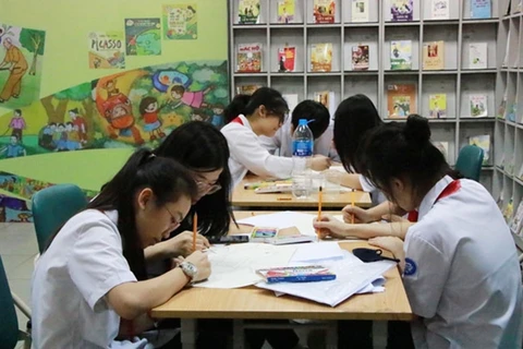Celebran actividades en respuesta al Día del Libro y la Cultura de Lectura de Vietnam