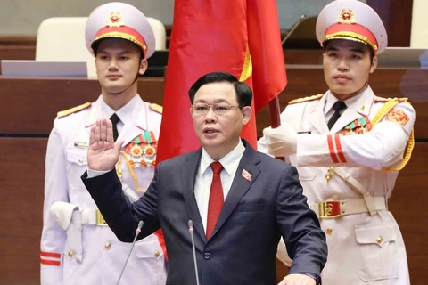 Presidente de Duma Estatal de Rusia felicita a nuevo presidente de la Asamblea Nacional de Vietnam