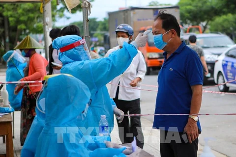 Exigen suspender en Vietnam actividades de alto riesgo de contagio de COVID-19