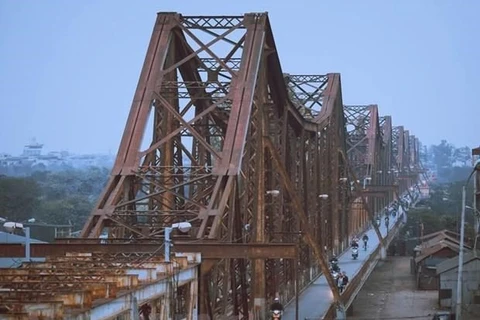 Priorizarán financiación para reparar el puente Long Bien, ménsula histórico de Vietnam 
