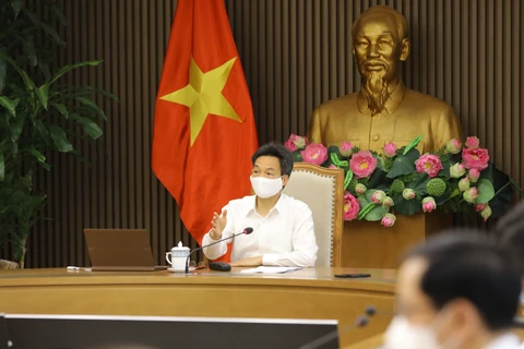 Vicepremier vietnamita exhorta a cumplir seriamente protocolo sanitario contra el COVID-19