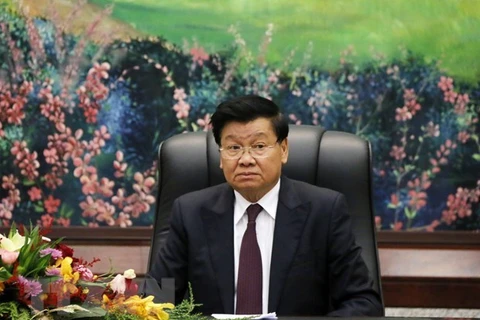 Agradece máximo líder laosiano apoyo de Vietnam en lucha contra COVID-19