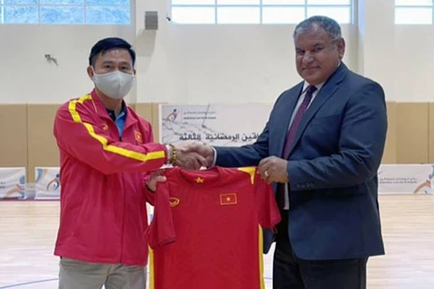 Vietnam obtiene victoria ante Irak en partido amistoso de futsal
