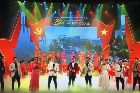 Programa artístico honra éxito de elecciones legislativas en Vietnam