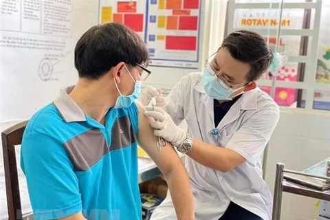  Vietnam establece Fondo de vacunas contra el COVID-19