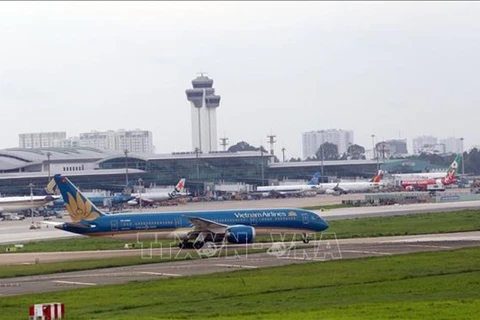 Tasa de puntualidad de vuelos en Vietnam se mantiene elevada
