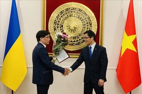 Nguyen Van Khanh nombrado cónsul honorario de Vietnam en ciudad ucraniana de Odessa