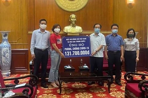 Vietnamitas en Macao apoyan a su país de origen en lucha contra el COVID-19