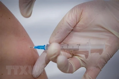 Rusia apoyará a Vietnam en producción de vacunas