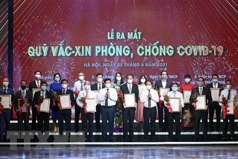 Organizaciones internacionales elogian iniciativa de fondo de Vietnam para vacuna contra COVID-19
