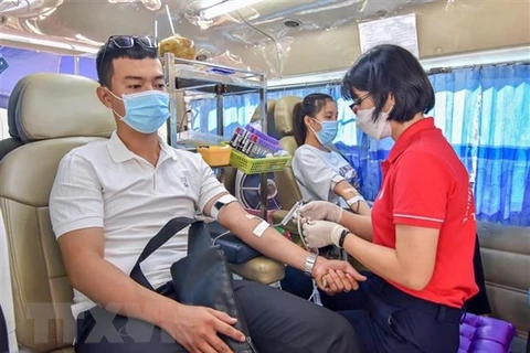 Donación de sangre en Hanoi atrae activa participación de comunidad