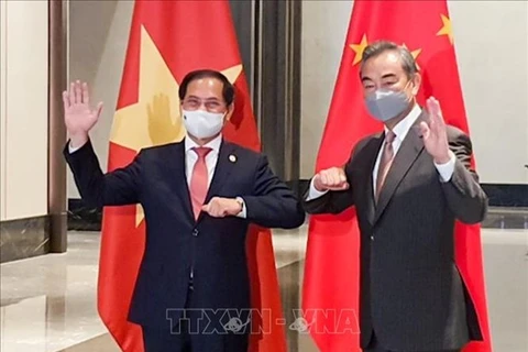 Vietnam y China fortalecen asociación de cooperación estratégica integral 
