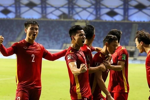Equipo de fútbol masculino de Vietnam sube en ranking de FIFA