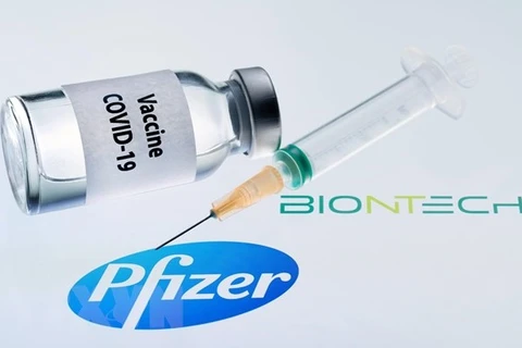 Llegarán a Vietnam millones de dosis de vacunas AstraZeneca y Pfizer