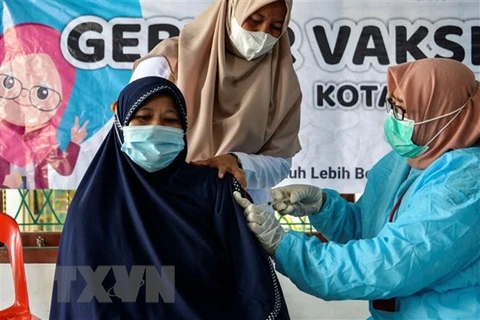 COVID-19: Indonesia decide imponer una orden de bloqueo de emergencia