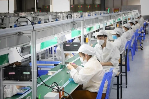 Vietnam ofrece nuevo paquete de apoyo al mercado laboral