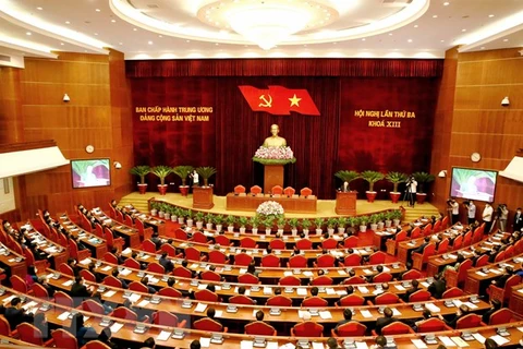 Clausuran tercer pleno del Comité Central del Partido Comunista de Vietnam 