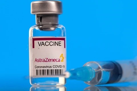 Arriba a Vietnam tercer lote de vacuna AstraZeneca donado por Japón