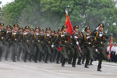 Destacan esfuerzos y tradiciones heroicas de fuerza de seguridad de Vietnam