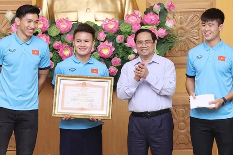 Impulso de desarrollo deportivo es política consecuente de Vietnam, afirma premier