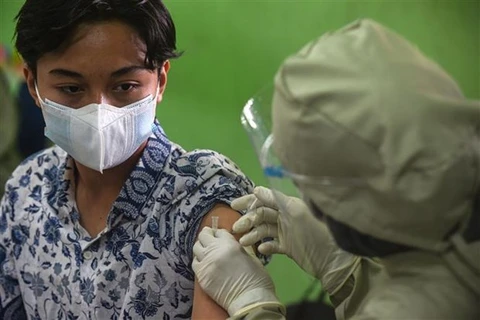 Indonesia recibe más de 3,4 millones de dosis de la vacuna AstraZeneca