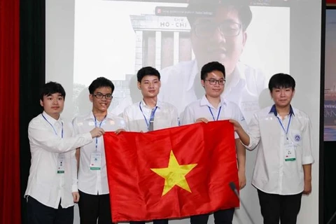 Seis estudiantes vietnamitas participan en Olimpiada Internacional de Matemáticas