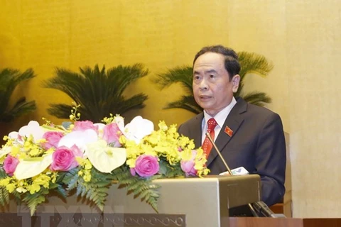 Asamblea Nacional de Vietnam elige a vicepresidentes y miembros del Comité Permanente 