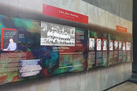 Exhibición en Hanoi resalta páginas gloriosas de historia nacional