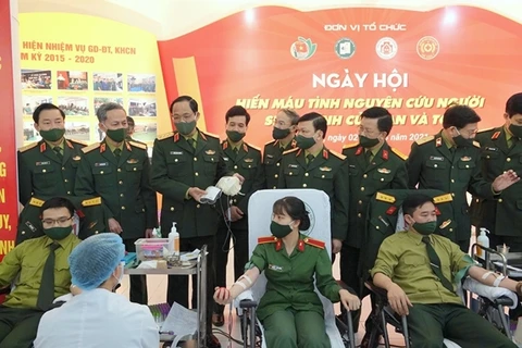 Ministerio de Defensa de Vietnam convoca movimiento de donación de sangre