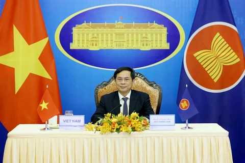 Insta Vietnam a fomentar papel de ASEAN+3 en superación de nuevos desafíos