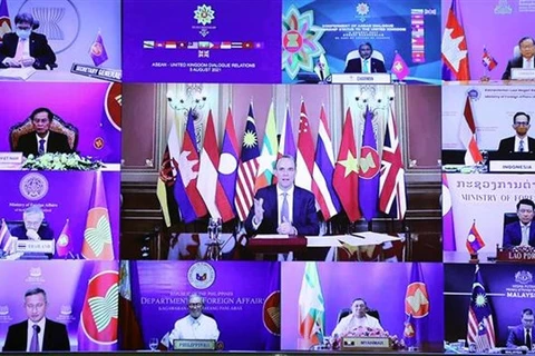ASEAN otorga el estatus de socio de diálogo al Reino Unido