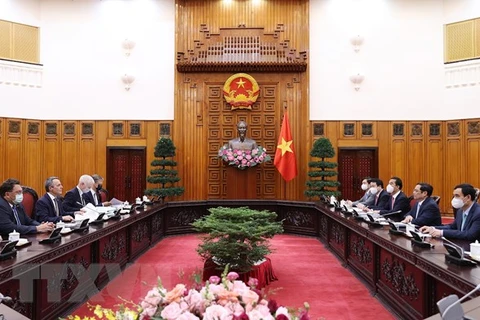 Premier vietnamita agradece a Suiza por su ayuda oportuna en medio del COVID-19