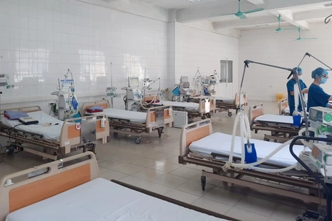 Hanoi prepara ocho mil camas para pacientes graves del COVID-19