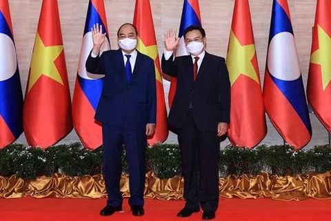 Visita oficial del presidente vietnamita a Laos acapara portadas de prensa laosiana