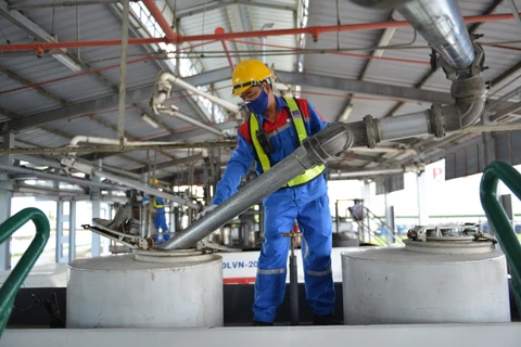 PetroVietnam se prepara para superar los impactos del COVID-19