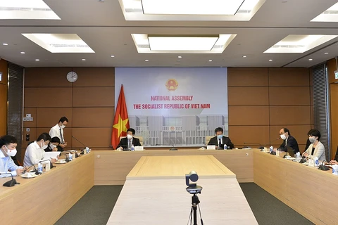 Forjan Vietnam y Japón cooperación para mejorar capacidad de órgano legislativo