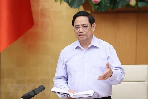 Premier vietnamita destaca objetivo de controlar pronto la pandemia 