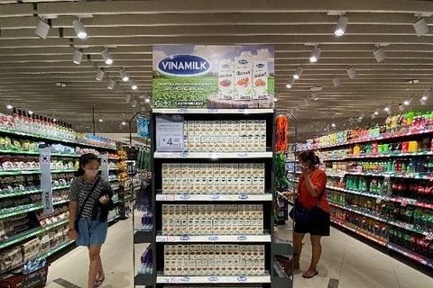 Empresa láctea líder de Vietnam se expande al mercado filipino