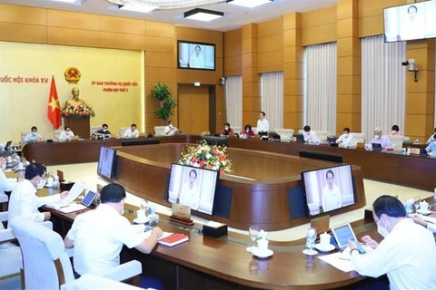 Parlamento de Vietnam revisa programa nacional sobre minorías étnicas
