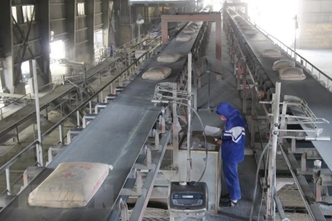 Exportación de cemento de Vietnam aumenta 12 por ciento hasta agosto