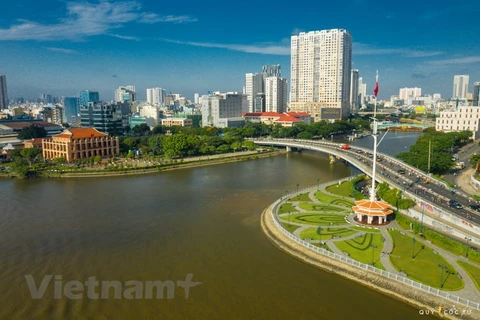 Ciudad Ho Chi Minh ajusta las medidas contra el COVID-19 en cada distrito y zona específicos