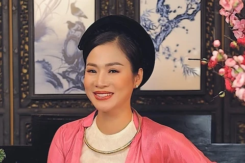 Artista promueve la cultura vietnamita a través de TikTok 