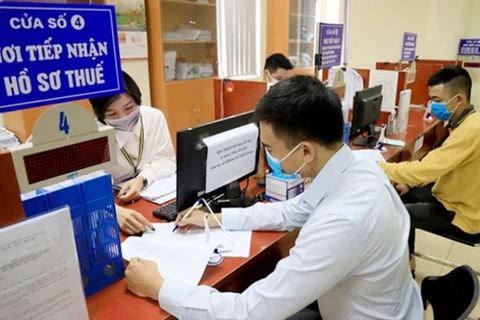 Hanoi ayuda a empresas a superar dificultades causadas por el COVID-19