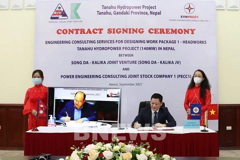 Compañía eléctrica de Vietnam sella contrato para proyecto hidroeléctrico en Nepal