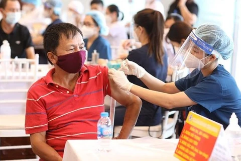 Priorizarán suministro de la vacuna contra el COVID-19 a localidades vietnamitas