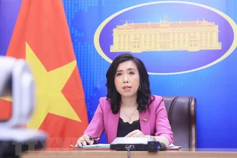 Vietnam llama a países a contribuir a la paz regional y mundial