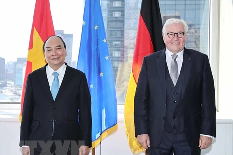 Presidente de Vietnam se reúne con su homólogo alemán y concluye agenda en EE.UU.