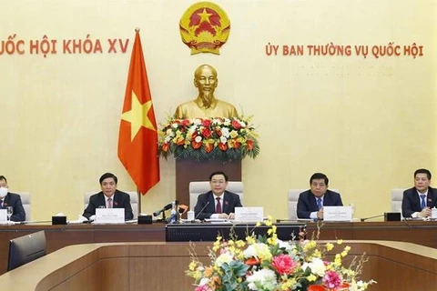 Presidente del Parlamento vietnamita se reúne con empresas estadounidenses