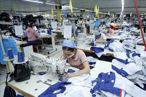 Empresas vietnamitas ansiosas de reanudar producción en etapa pos-COVID-19 